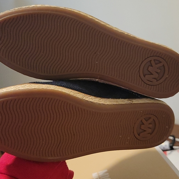 Michael Kors - Picture 4 of 4